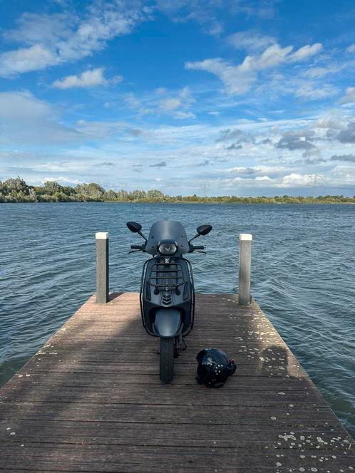 Vespa Sprint 4t 2v 50cc Custom Full Option Brom 🛵 🚀, Fietsen en Brommers, Scooters | Vespa, Gebruikt, Overige modellen, Maximaal 45 km/u