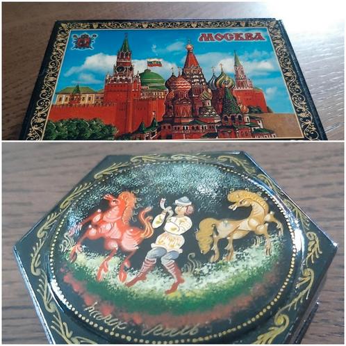 Russische lakdoos 2x, Antiek en Kunst, Curiosa en Brocante, Ophalen of Verzenden