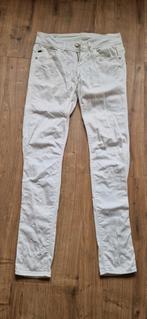 G-STAR witte damesspijkerbroek maat 27/32, Wit, Ophalen of Verzenden, W27 (confectie 34) of kleiner, G-STAR RAW