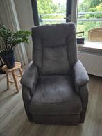 Elektrische sta op/relax stoel, velours antraciet., Huis en Inrichting, Stoelen, Ophalen of Verzenden, Zo goed als nieuw, Grijs