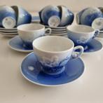 Royal copenhagen kop en schotels dun porselein, Huis en Inrichting, Keuken | Servies, Ophalen of Verzenden, Zo goed als nieuw