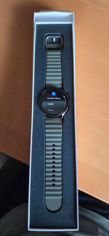 Samsung Galaxy Watch 7 40mm beschikbaar voor biedingen