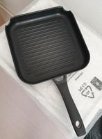 Vierkante grillpan. NIEUW, Huis en Inrichting, Keuken | Potten en Pannen, Ophalen, Nieuw, Gietijzer, Koekenpan of Braadpan