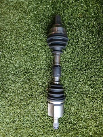 Aandrijfas Links Voor Volvo V50 Automaat beschikbaar voor biedingen