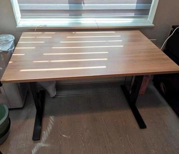 Verstelbare bureau 120x80