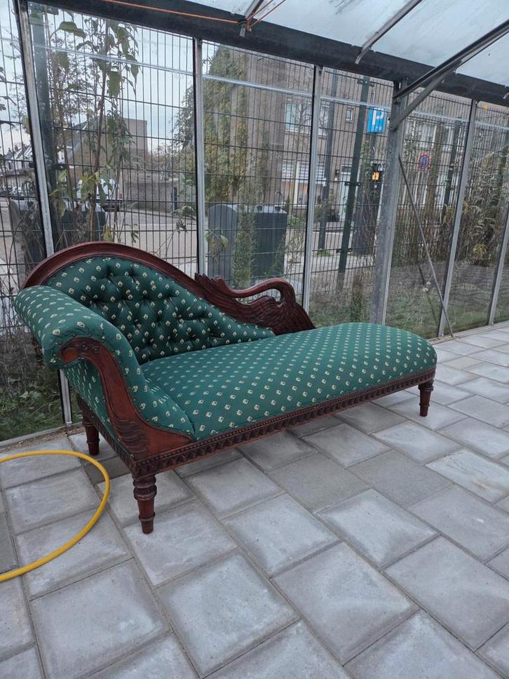 Antieke chaise longue / vintage sofa, Antiek en Kunst, Antiek | Meubels | Stoelen en Banken, Ophalen