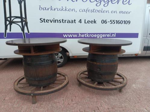horeca barkrukken en bierton bartafels, Huis en Inrichting, Barkrukken, Gebruikt, Hout, Leer, Metaal, 5 krukken of meer, Met voetsteun