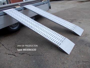 Aluminium oprijplaten met laag profiel cap 1178 kg / paar ty