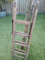 Oude houten ladder - decoratief, Doe-het-zelf en Verbouw, Ladders en Trappen, Ophalen, Gebruikt, Ladder, Minder dan 2 meter