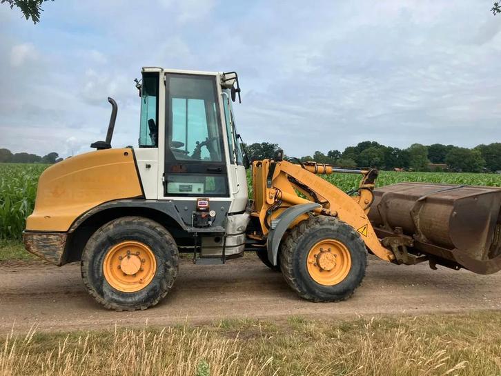Liebherr L 509 shovel wiellader (bj 2008), Zakelijke goederen, Machines en Bouw | Kranen en Graafmachines, Wiellader of Shovel