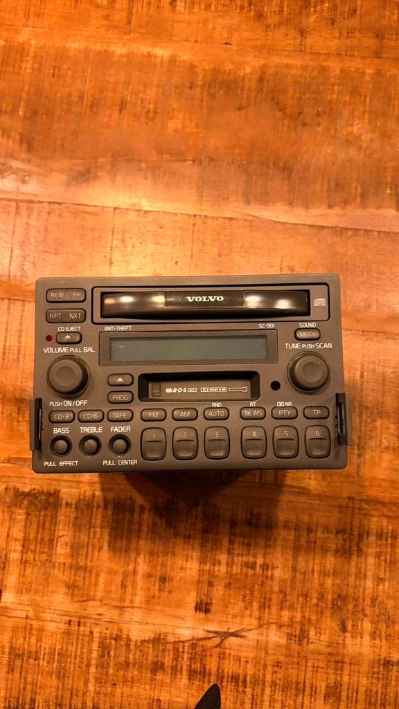 Volvo SC-901 radio, Auto diversen, Autoradio's, Zo goed als nieuw, Ophalen of Verzenden