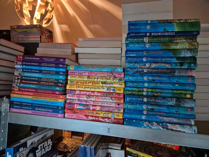 Spekkie Sproet + Regels Floor + Superjuffie + Dolfje, Boeken, Kinderboeken | Jeugd | 10 tot 12 jaar, Zo goed als nieuw, Ophalen of Verzenden