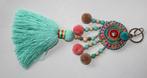 sleutelhanger XL bohemian met kwast pompons kraaltjes GROEN, Ophalen of Verzenden, Nieuw, Overige typen