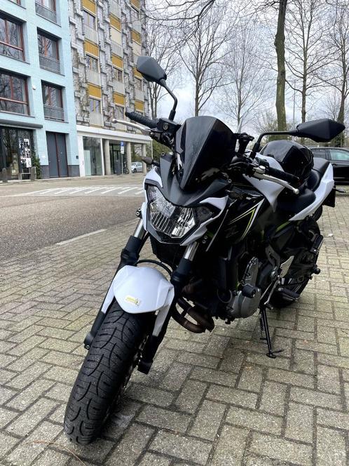 Kawasaki z650 A2 35kw 2017 Akrapovic uitlaat goed geluid, Motoren, Motoren | Kawasaki, Particulier, Naked bike, 12 t/m 35 kW, 2 cilinders
