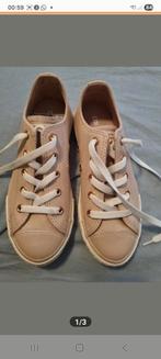 Roze Converse Sneakers - Nieuw! Maat 32, Nieuw, Converse, Ophalen of Verzenden, Sneakers of Gympen