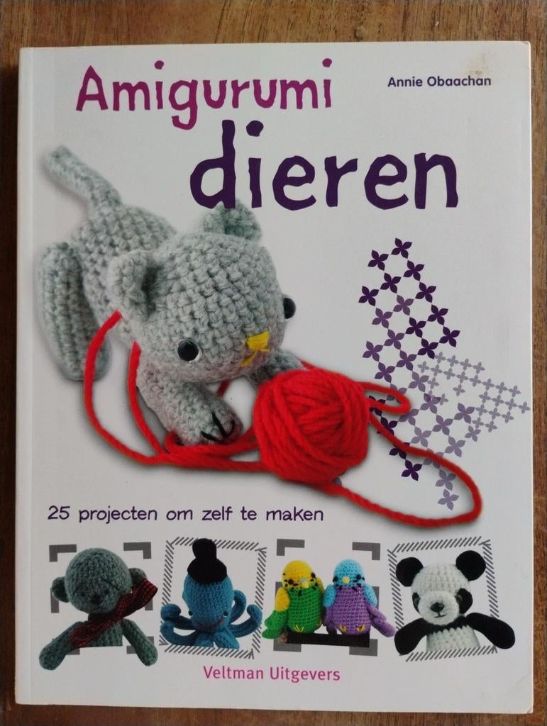 Amigurumi Dieren - Annie Obaachan, Boeken, Breien en Haken, Ophalen of Verzenden, Zo goed als nieuw, Annie Obaachan