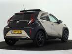 Toyota Aygo X 1.0 VVT-i S-CVT Premium (bj 2022, automaat), Auto's, Toyota, 12 maanden, Gebruikt, 4 stoelen, Leder en Stof