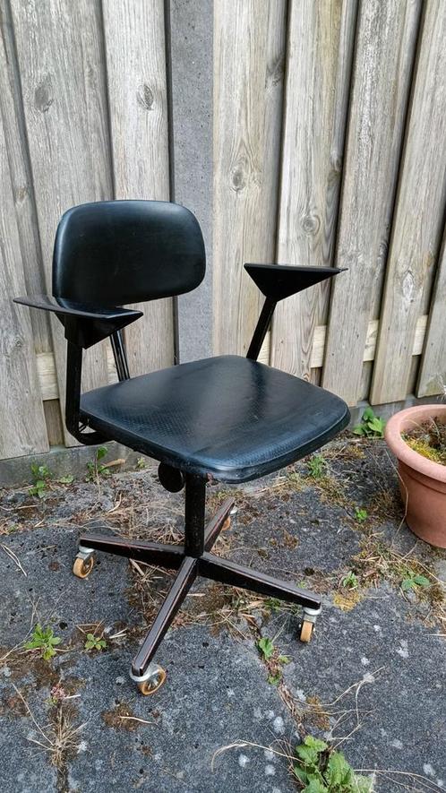 Ahrend de Cirkel bureaustoel vintage zwart skai, Huis en Inrichting, Bureaustoelen, Gebruikt, Zwart, Ophalen