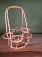 Rotan etagere /, Huis en Inrichting, Ophalen of Verzenden, Zo goed als nieuw