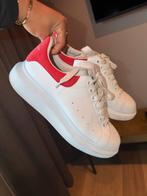 Alexander McQueen Sneakers - Maat 42, Kleding | Dames, Schoenen, Ophalen of Verzenden, Zo goed als nieuw, Wit, Sneakers of Gympen