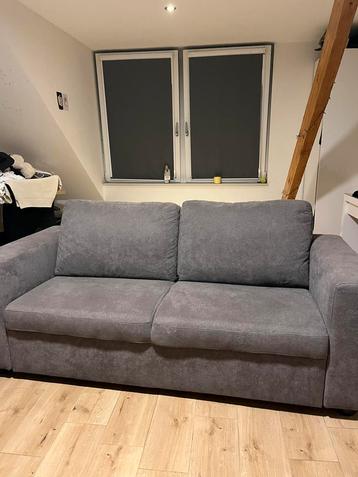 (Nieuwe) bank  beschikbaar voor biedingen