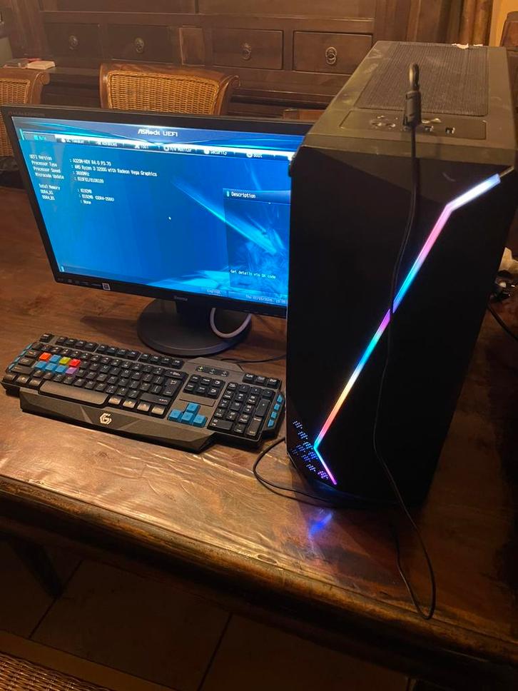 Pc + monitor + toetsenbord, Computers en Software, Desktop Pc's, Gebruikt, 3 tot 4 Ghz, Met monitor, Gaming, Ophalen of Verzenden