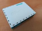 MikroTik RouterBoard RB750Gr3 – hEX Gigabit Router, Ophalen of Verzenden, Zo goed als nieuw, Router, Mikrotik