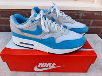 Nike Air Max 1 White - University Blue - Maat 44 beschikbaar voor biedingen