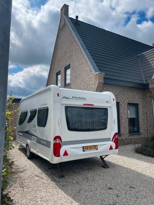 Zeer nette Hobby caravan la Vita Bionda 460 UFe uit 2011, Caravans en Kamperen, Caravans, Particulier, tot en met 4, 1000 - 1250 kg