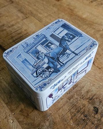 Delftsblauw speculaas blikje Bakkerij Hellema 7 x 10 x 5 cm beschikbaar voor biedingen