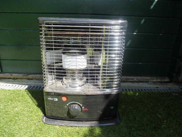 Zibro petroleum kachel., Huis en Inrichting, Kachels, Zo goed als nieuw, Vrijstaand, Petroleumkachel, Overige brandstoffen, Ophalen