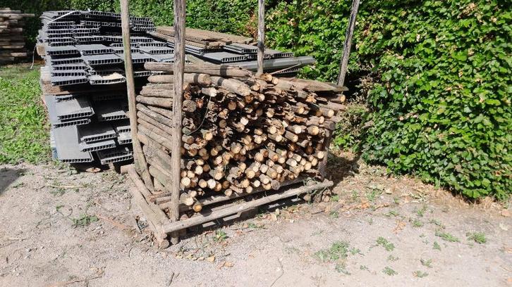Korte boompalen weidepaal Gecreosoteerd 60cm., Tuin en Terras, Palen, Balken en Planken, Gebruikt, Palen, Minder dan 180 cm, Ophalen of Verzenden