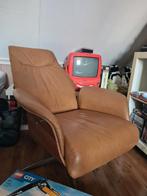 Bruin lederen fauteuil, Ophalen, Zo goed als nieuw, 75 tot 100 cm, 50 tot 75 cm