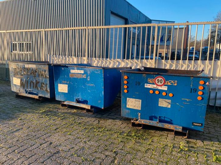 Kantelbakken 1700 Liter Blauw Kruizinga, Doe-het-zelf en Verbouw, Kratten en Dozen, Ophalen