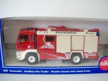 Siku 2101 Man Brandweer Auto Bluswagen 1:55 modelauto  beschikbaar voor biedingen