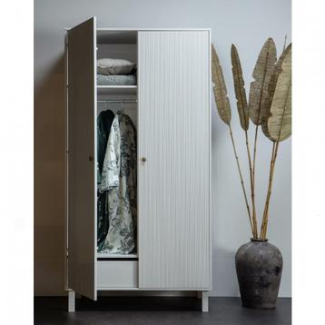 Te koop: Complete WOOOD MADU kastenset beschikbaar voor biedingen
