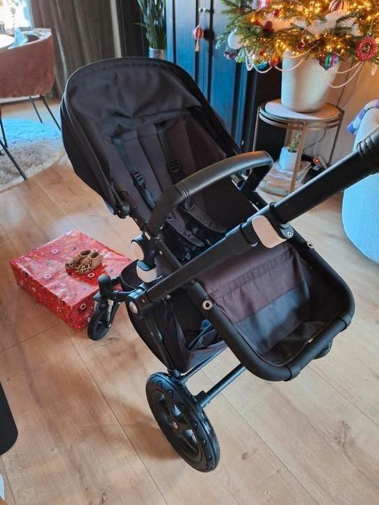 Bugaboo Cameleon 3 kinderwagen zwart met reiswieg, Kinderen en Baby's, Kinderwagens en Combinaties, Gebruikt, Kinderwagen, Bugaboo