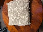 Cream zelfgehaakte kussen, Hobby en Vrije tijd, Ophalen of Verzenden, Nieuw, Haken