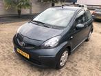 Toyota Aygo 1.0 12V Vvt-i 3DRS MMT 2007 Grijs, Auto's, Voorwielaandrijving, Euro 5, Stof, 4 stoelen