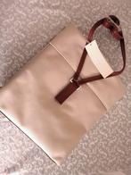 Elegante Naturelkleurige Rugtas/ Laptoptas van Laurent David, Overige merken, 25 tot 40 cm, Nieuw, Ophalen of Verzenden