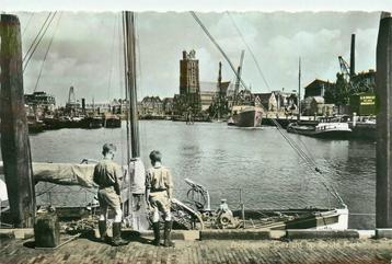 (388-129-019) Dordrecht Gezicht op Grote Kerk beschikbaar voor biedingen