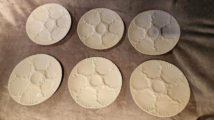 Bareuther wit porseleinen oesterborden, Huis en Inrichting, Keuken | Servies, Bord(en), Overige stijlen, Porselein, Ophalen