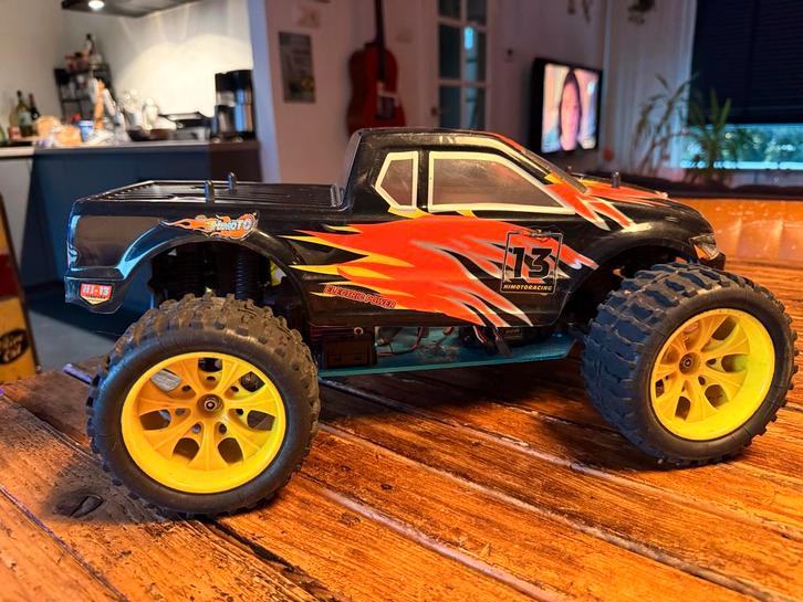 Himoto 1/10 Schaal RC Auto, Hobby en Vrije tijd, Modelbouw | Auto's en Voertuigen, Zo goed als nieuw, Auto, 1:32 tot 1:50, Overige merken