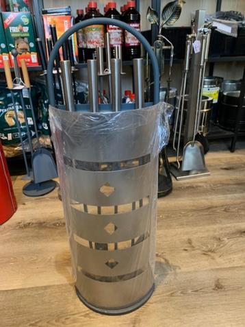 RVS haardstel beschikbaar voor biedingen