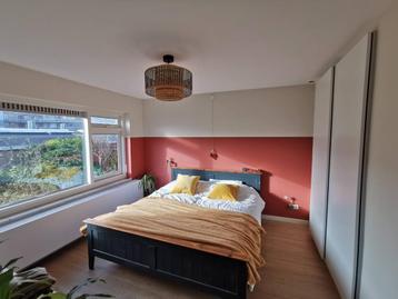 Houten bed 180x200, elektrisch verstelbaar met verlichting