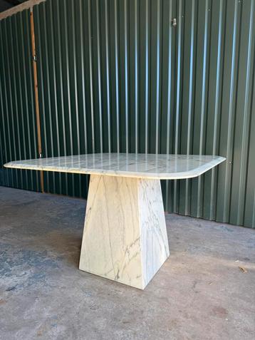 Vintage Carrara marmeren eettafel, Italië 1980 beschikbaar voor biedingen