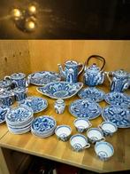 Antiek Blauw Wit Porseleinen Servies ( lange Lijs), Verzenden
