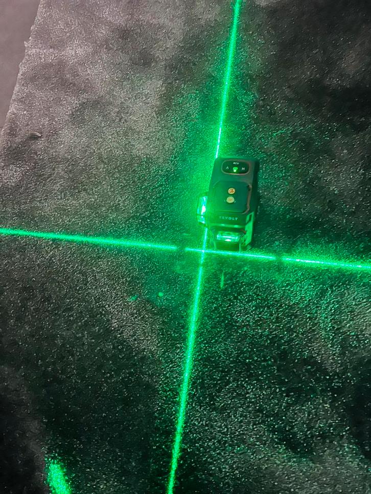 YEVOLT 4D Laserwaterpas, Doe-het-zelf en Verbouw, Meetapparatuur, Nieuw, Ophalen of Verzenden