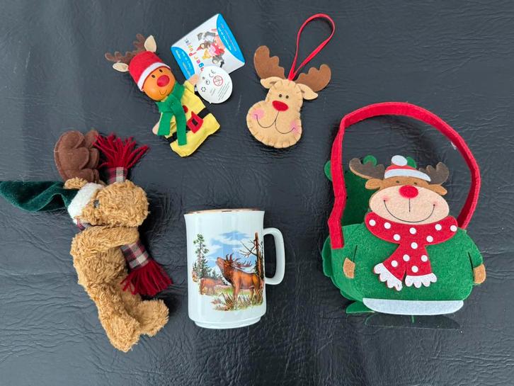 Verzameling herten eland kerst rendieren knuffel mok hanger, Diversen, Kerst, Zo goed als nieuw, Ophalen of Verzenden