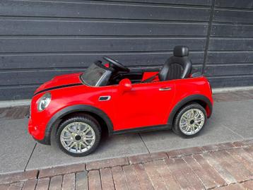 Elektrische speelgoed auto (mini cooper) beschikbaar voor biedingen